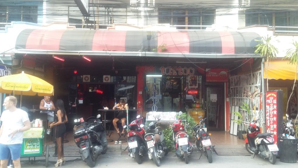Le Private Hotel Pattaya Esterno foto