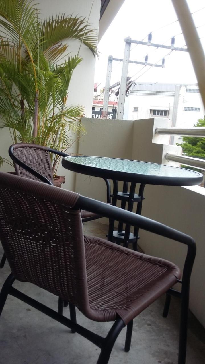 Le Private Hotel Pattaya Esterno foto
